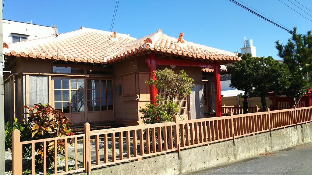 金武西比兰卡度假屋 恩纳 外观 照片